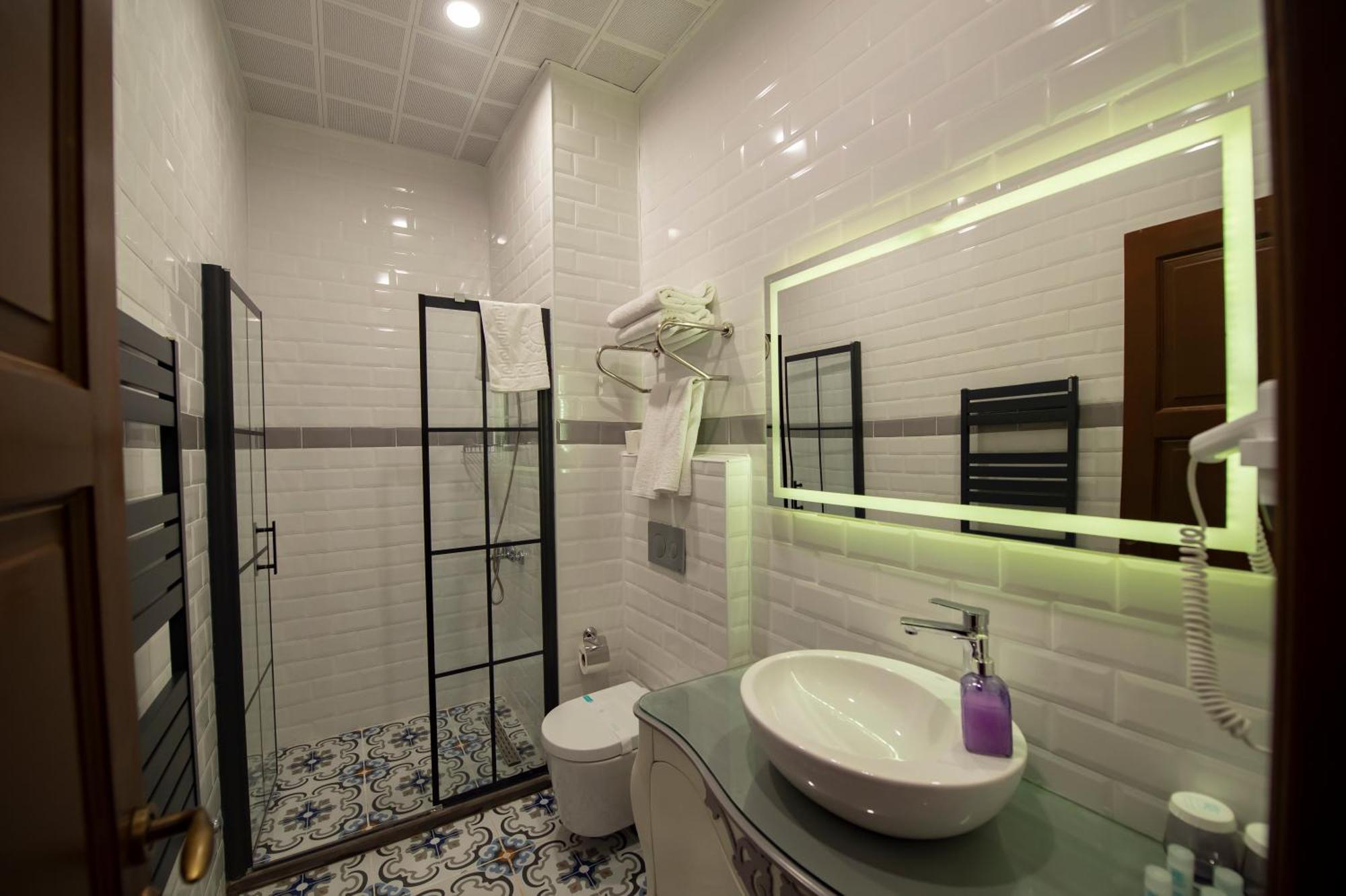 Ve Hotels Beylerbeyi Sarayi Kars Buitenkant foto