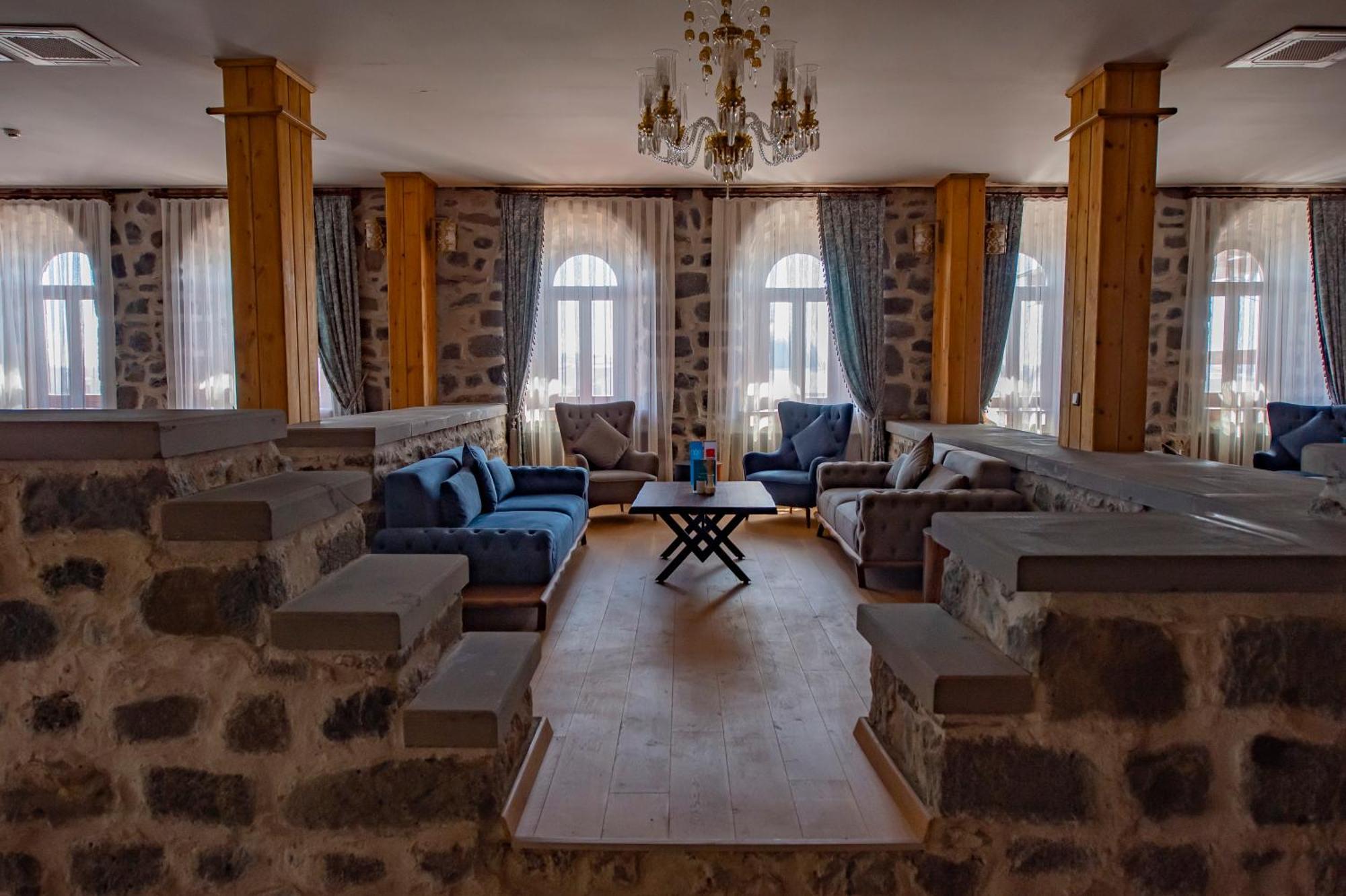 Ve Hotels Beylerbeyi Sarayi Kars Buitenkant foto